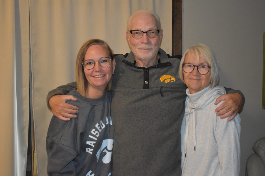 ‘She’s my hero’ — Marshalltown woman donates kidney to her father